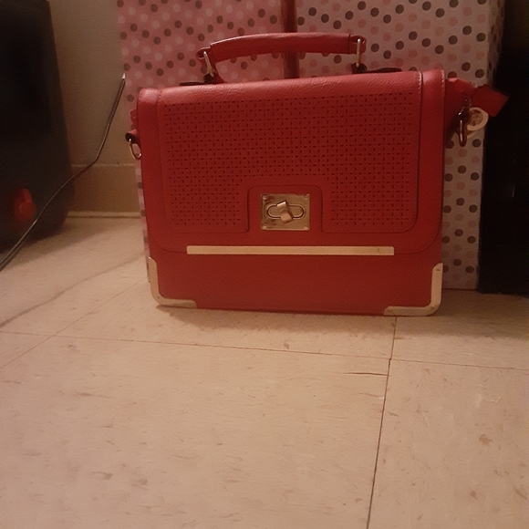 Gently used purse - Picture 6 of 12